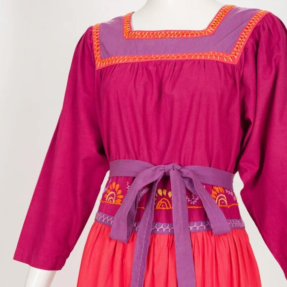 1970s Vintage Hand-Embroidered Cotton Tiered Maxi Dress by Simpsons Sz M - Picture 3 of 7